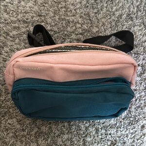 Pink and Blue Crossbody Bags with Casual Design
